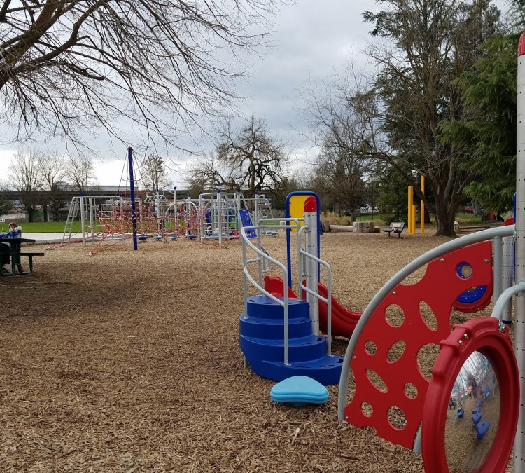 Hawthorne Park Playground (Medford,&nbspOR)